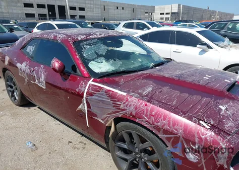 2019 Dodge Challenger R/T z USA, uszkodzony, nr VIN 2C3CDZBT0KH621237